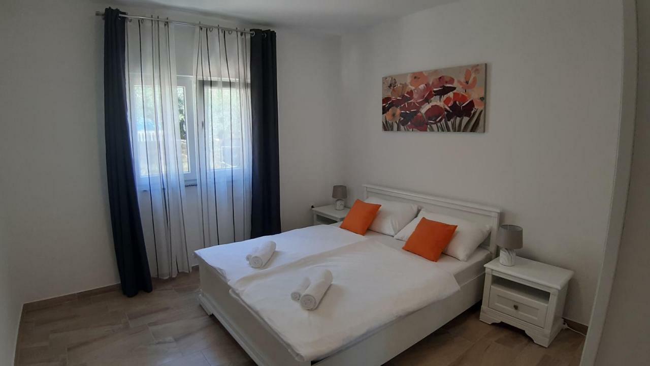 Ferienwohnung Relax Starigrad Paklenica Exterior foto